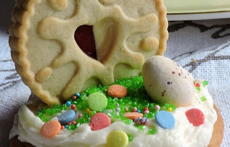 Image of Easter Biscuit 