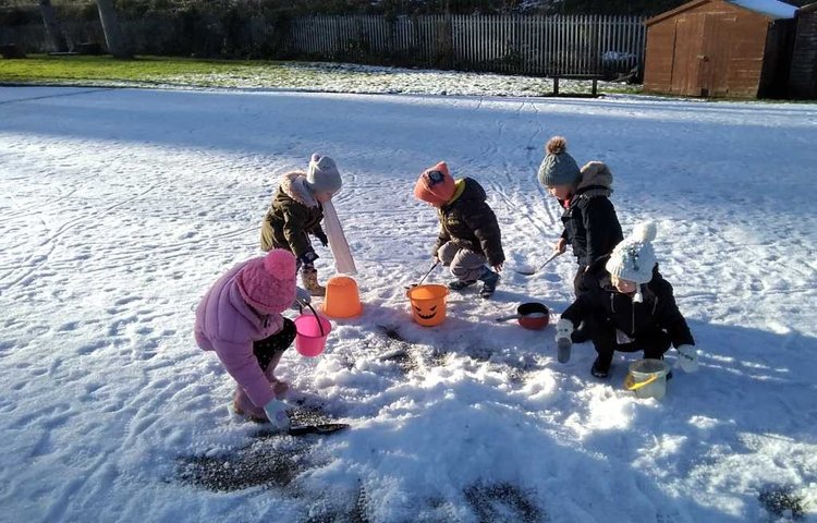 Image of Winter Arrives at Playgroup!